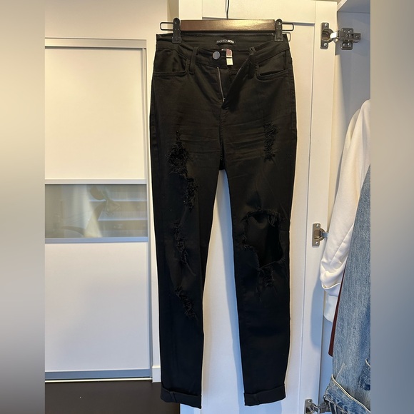 FASHION NOVA - Black Skinny Ripped Jeans - Picture 1 of 4